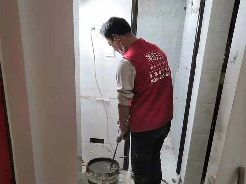 134㎡老房子翻新改造 上?？党嵌趶N衛翻新 水電改造全包施工
