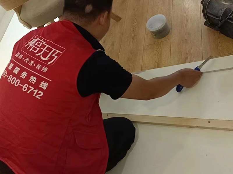 毛坯房裝修寶典：餐廳地面裝飾便宜又美觀(guān)實(shí)用的方法(圖2)