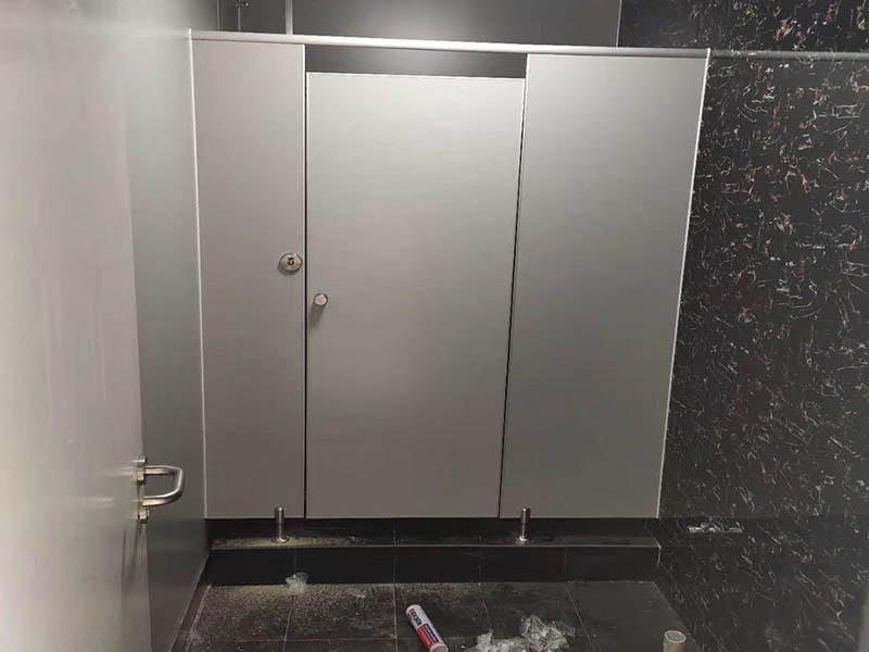 衛生間墻面返潮掉皮怎么處理？(圖1)