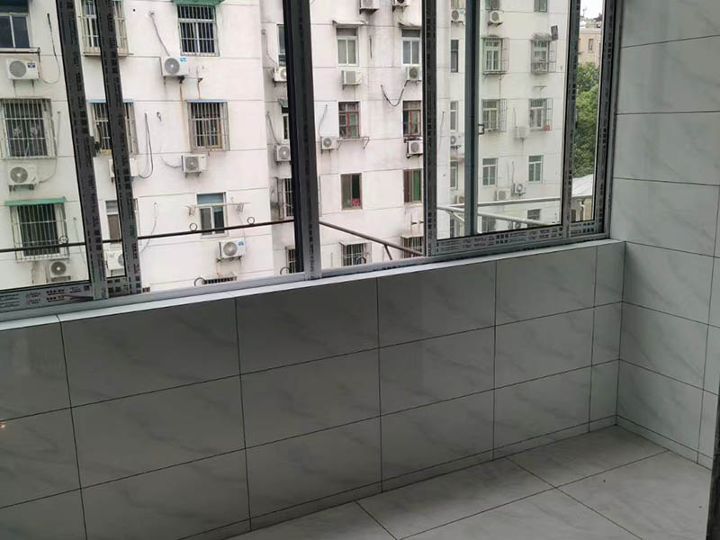 陽(yáng)臺的吊頂翻新大概需要多少錢(qián)(圖2)